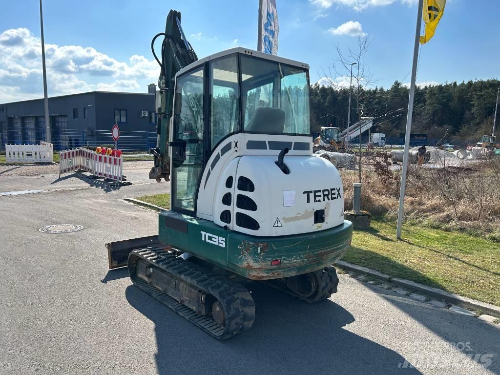 Terex TC 35 小型挖掘机