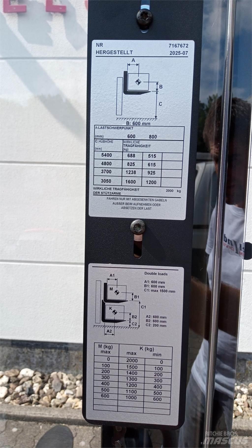 Toyota SWE160L 手推堆垛车