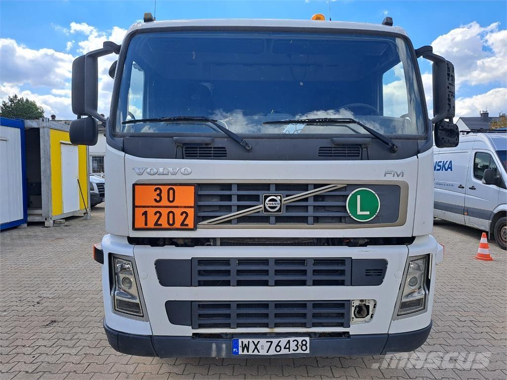 Volvo FM 260 油罐车