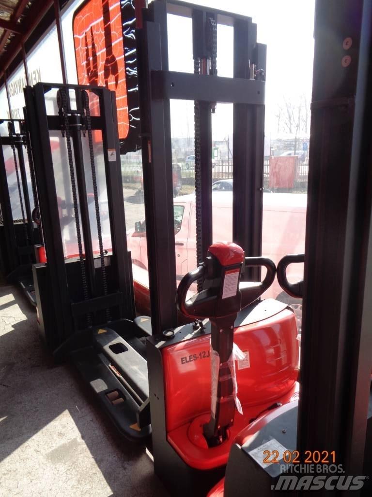 Everlift ELES-12J 行走式堆垛机
