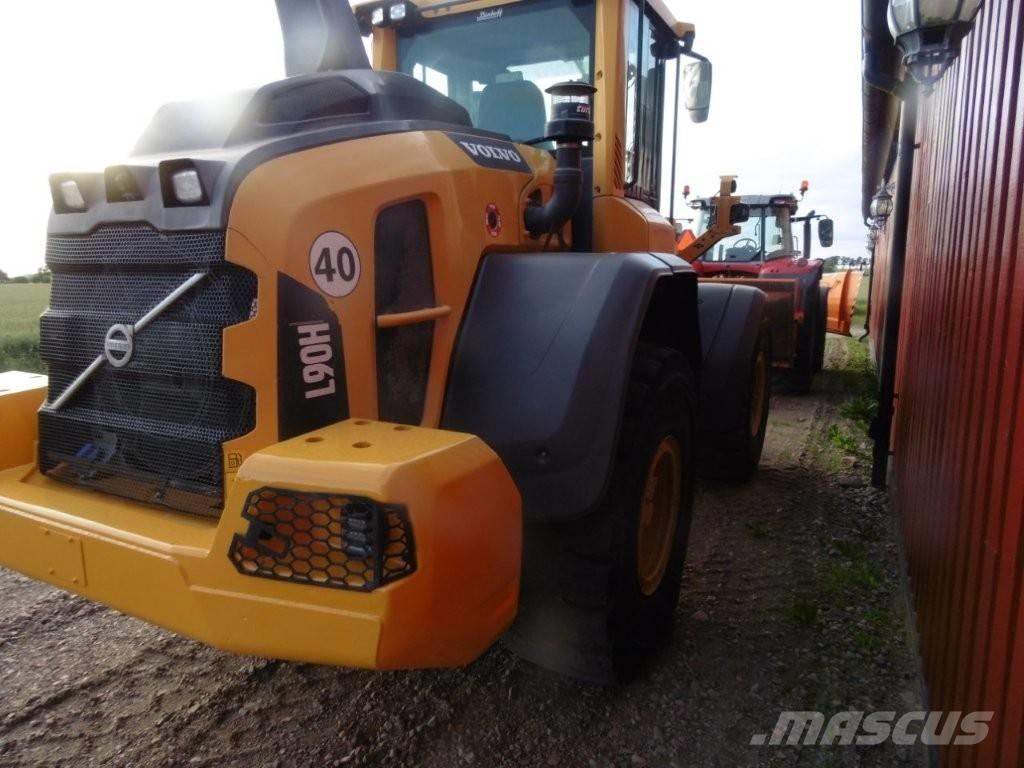 Volvo L 90 H 轮式装载机