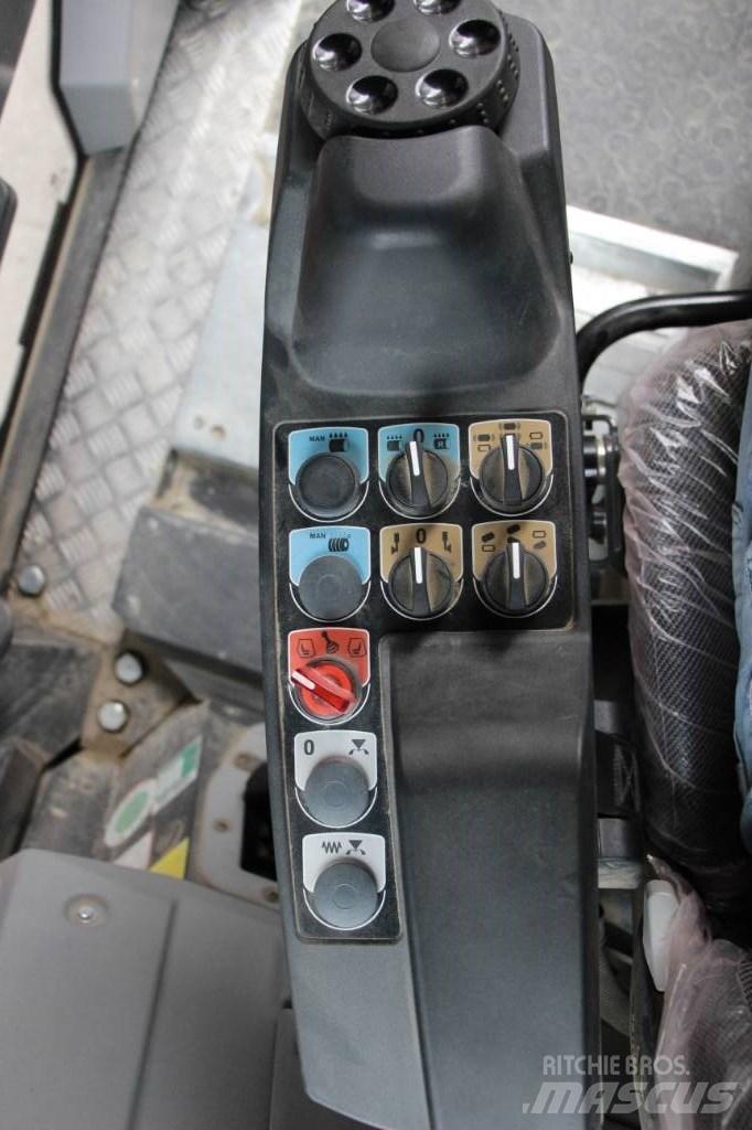Ammann ARP 95 T4F 双轮压路机