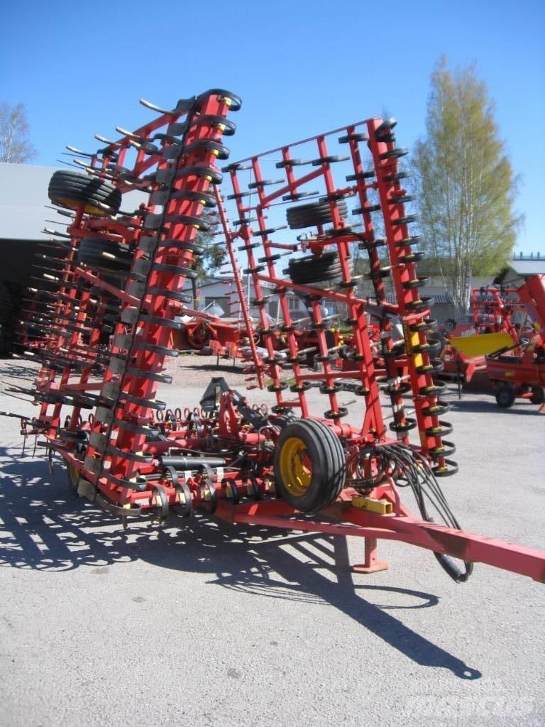Väderstad NZE 800 钉齿耙