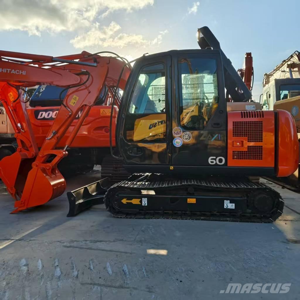 Hitachi ZX 60 小型挖掘机