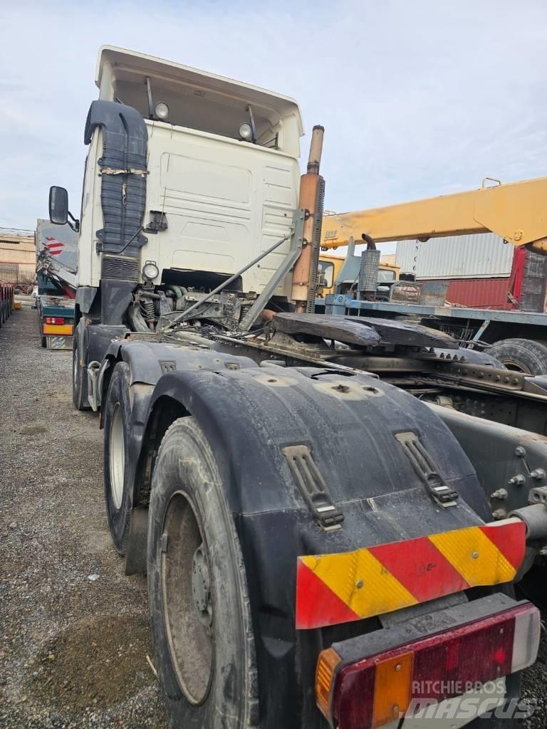Volvo FH 520 牵引车