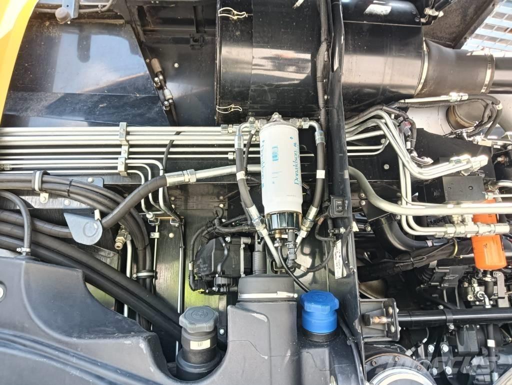 New Holland FR 650 自走式青贮饲料收割机