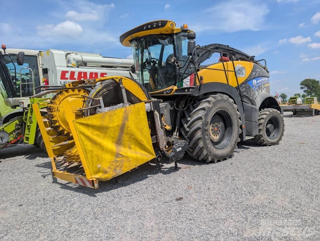 New Holland FR 650 自走式青贮饲料收割机