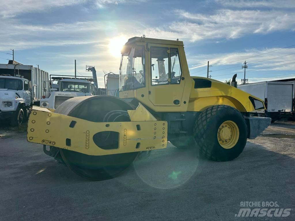 Bomag BW 219 D H-4 单轮压路机