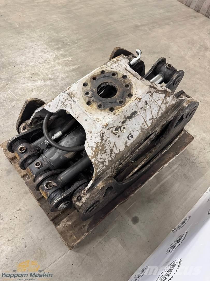 Valmet / Komatsu G36 抓斗