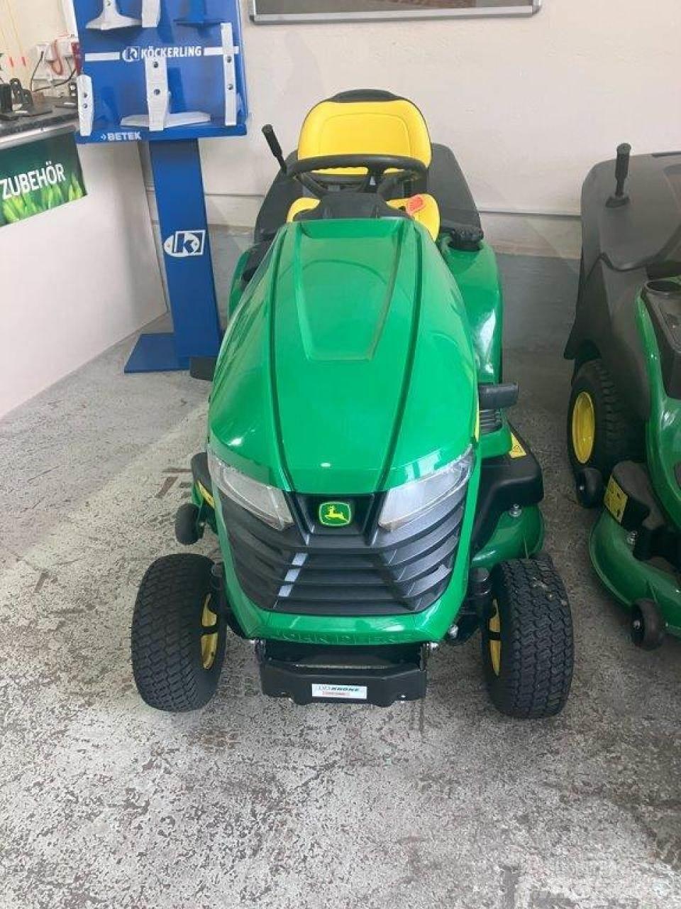 John Deere X350R 骑乘式割草机