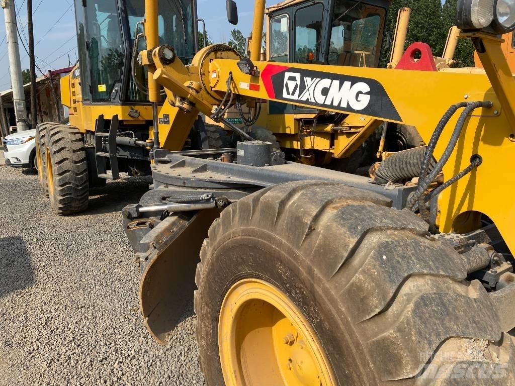 XCMG GR2153 平地机/推土机