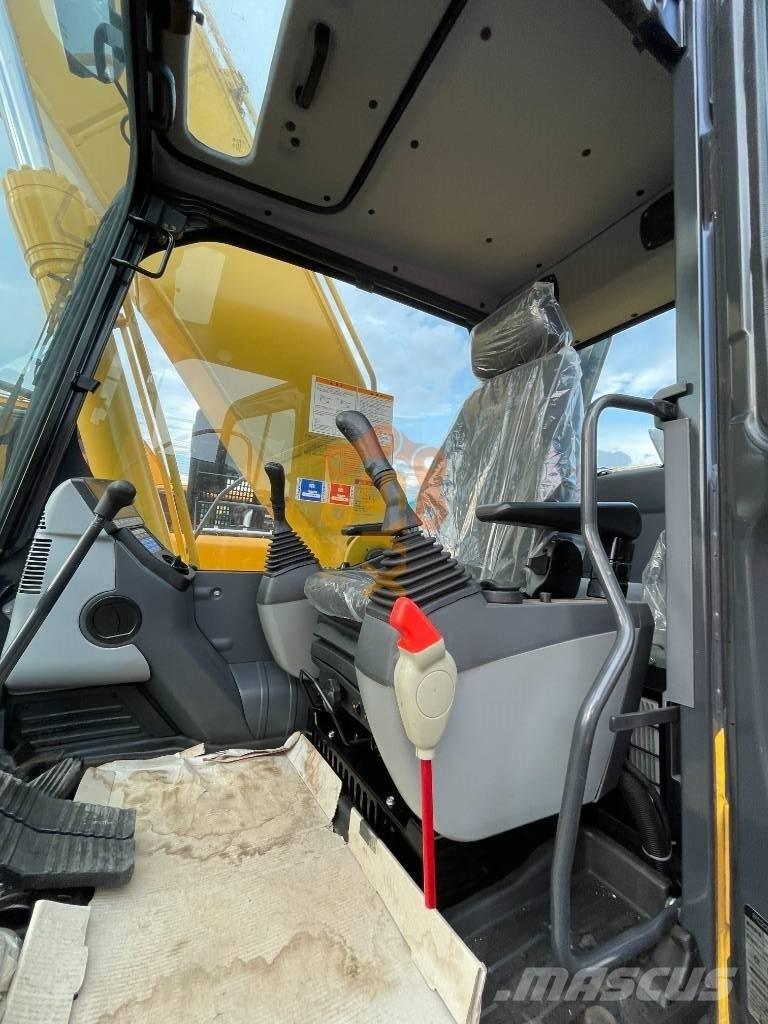 Komatsu PC 220 -8N1 履带挖掘机