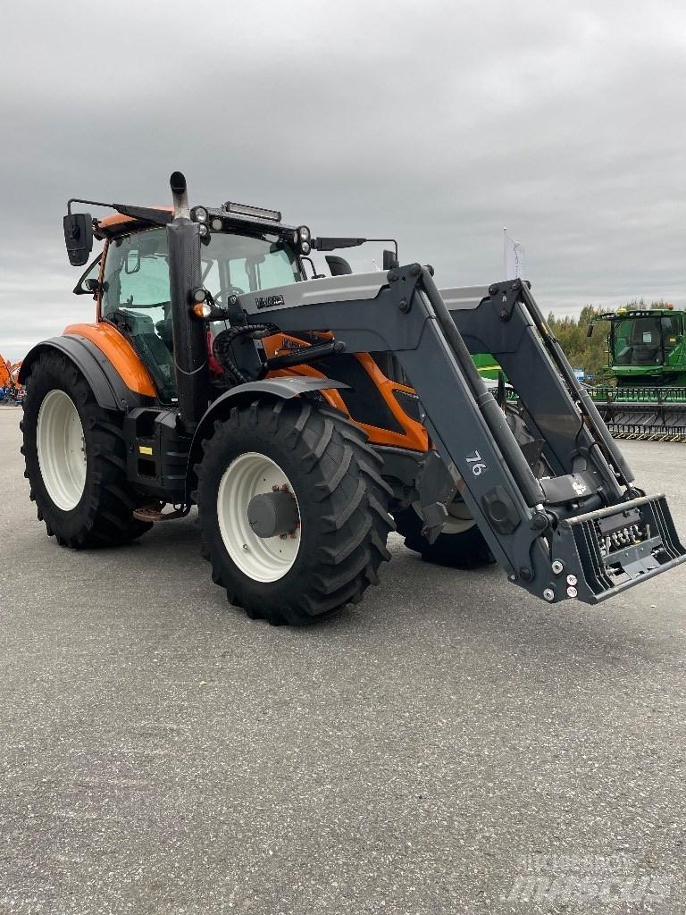 Valtra T 174 拖拉机/农用车