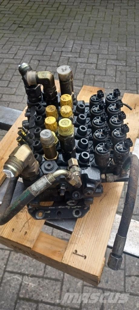 Valmet 911.1 收割机