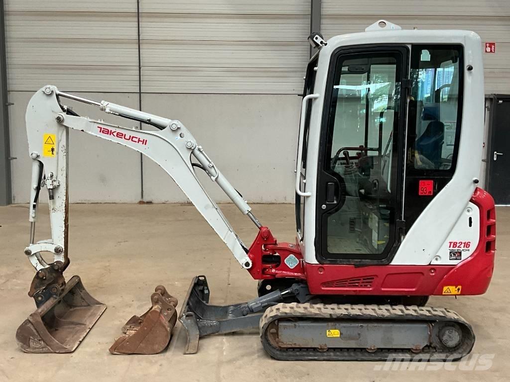 Takeuchi TB 216 小型挖掘机