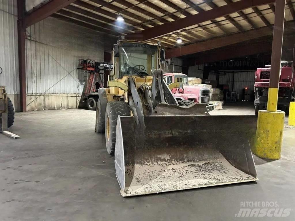 Volvo L 90 E 轮式装载机