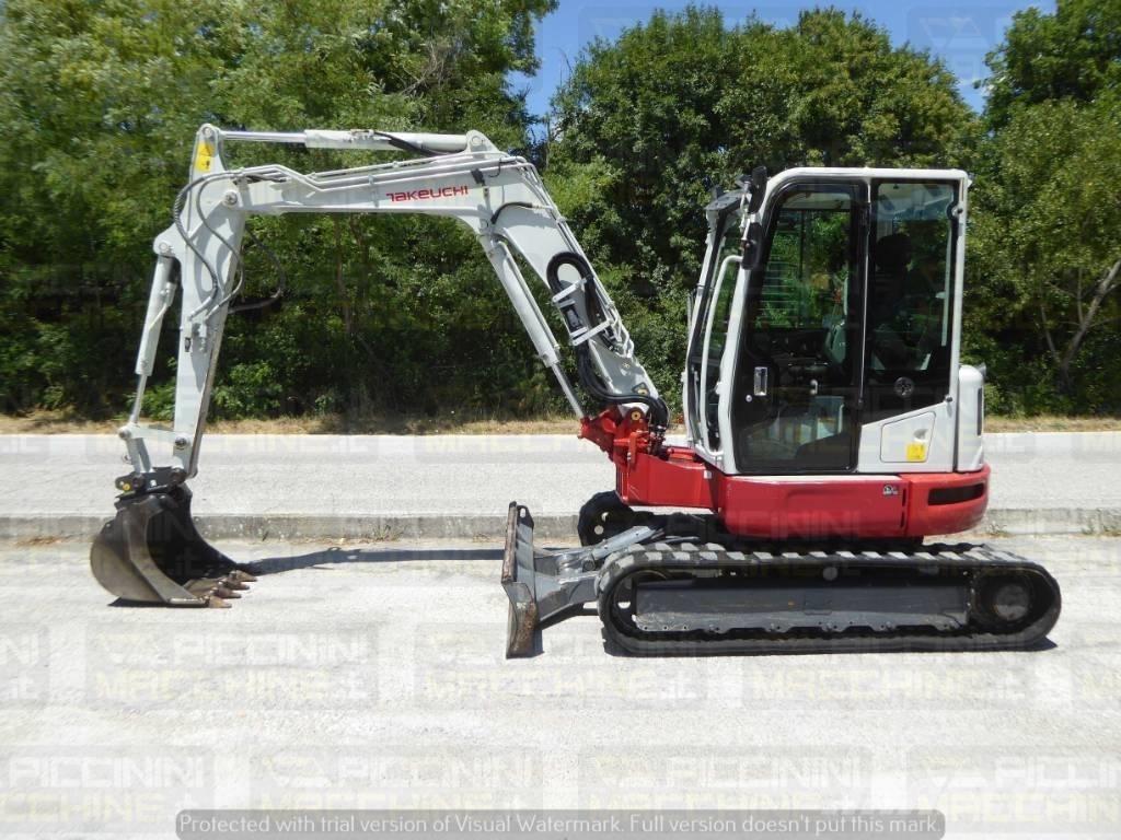 Takeuchi TB257FR 小型挖掘机