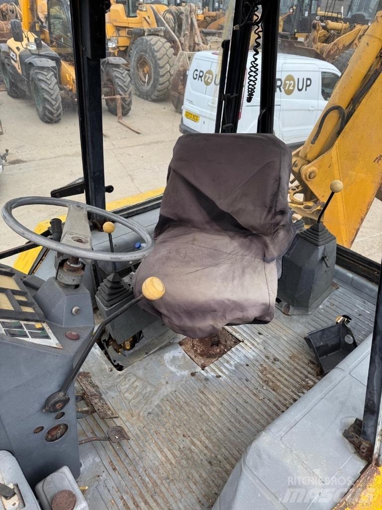 JCB 3 CX 反铲装载机