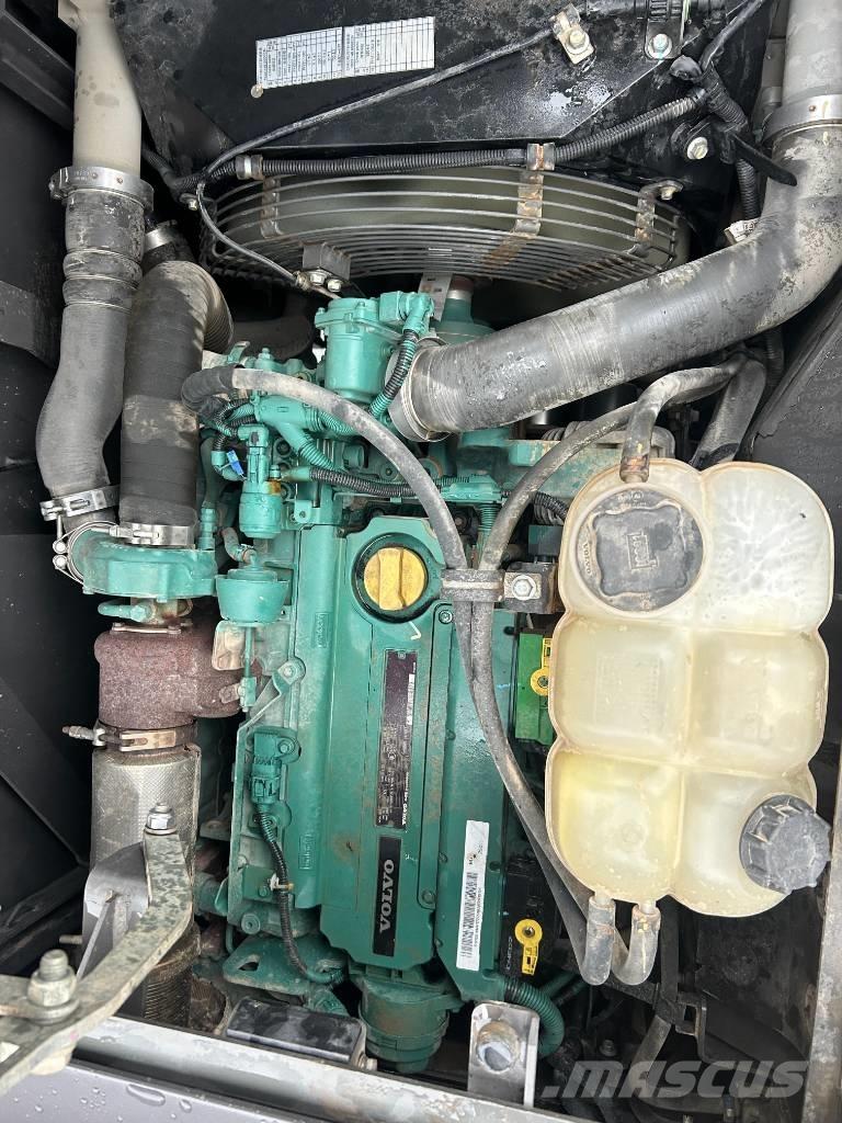 Volvo EC 140 EL 履带挖掘机