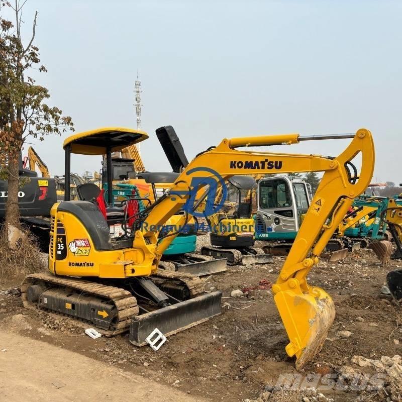Komatsu PC35MR 小型挖掘机