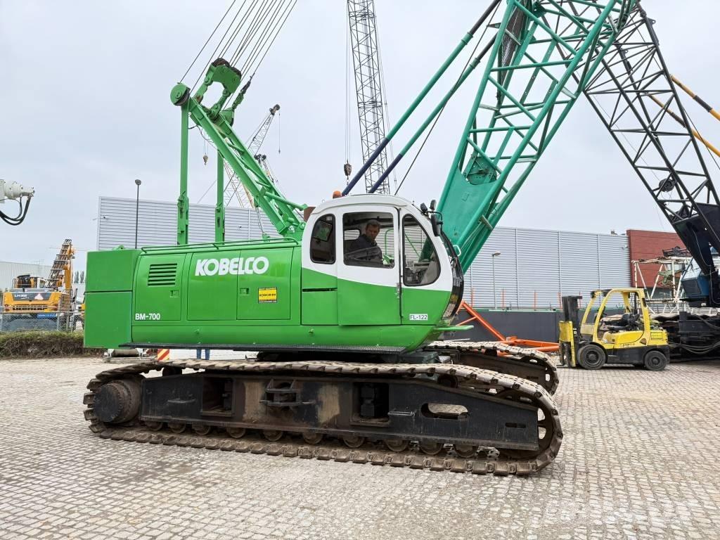 Kobelco BM 700 履带起重机