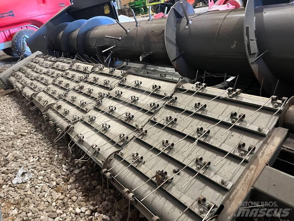 Ziegler ZPU 4m 联合收割机头