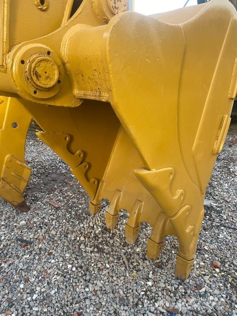 CAT 320 C L 履带挖掘机
