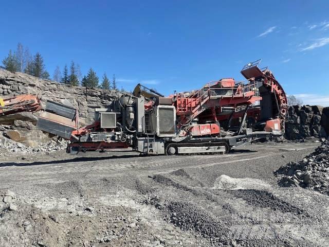 Sandvik UH550e 移动式破碎机