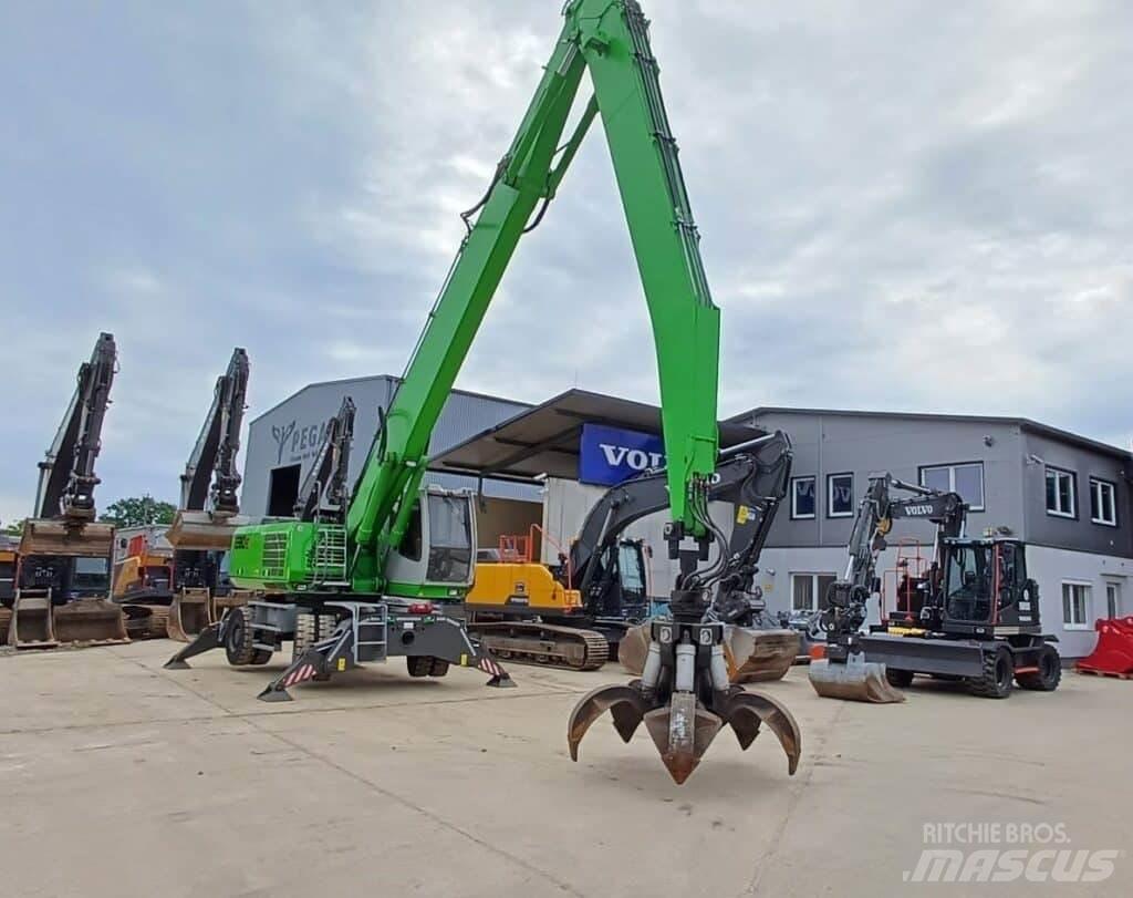 Sennebogen 830E 工业挖掘机