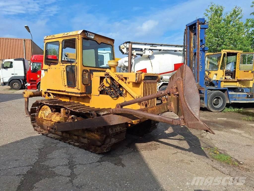 Komatsu D45-1 履带式推土机