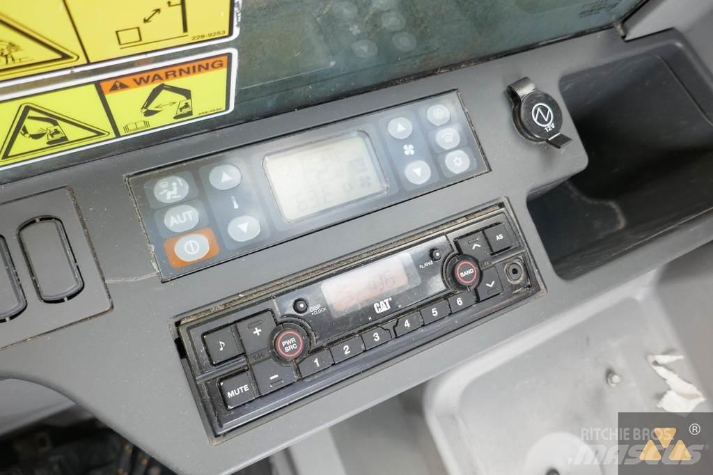 CAT 349FL 履带挖掘机