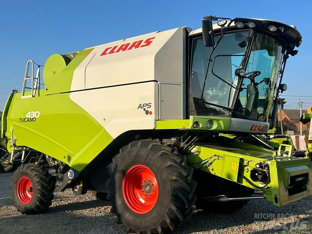 CLAAS Tucano 430 联合收割机