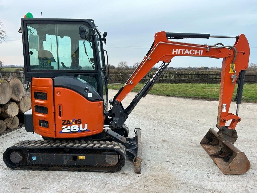 Hitachi ZX 26 U-6 小型挖掘机