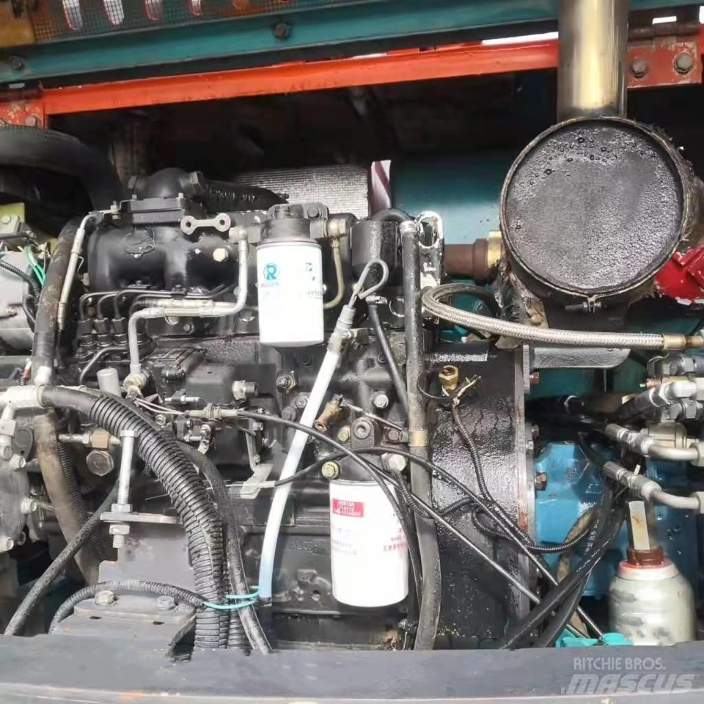 Doosan DX70W-9C 轮式挖掘机