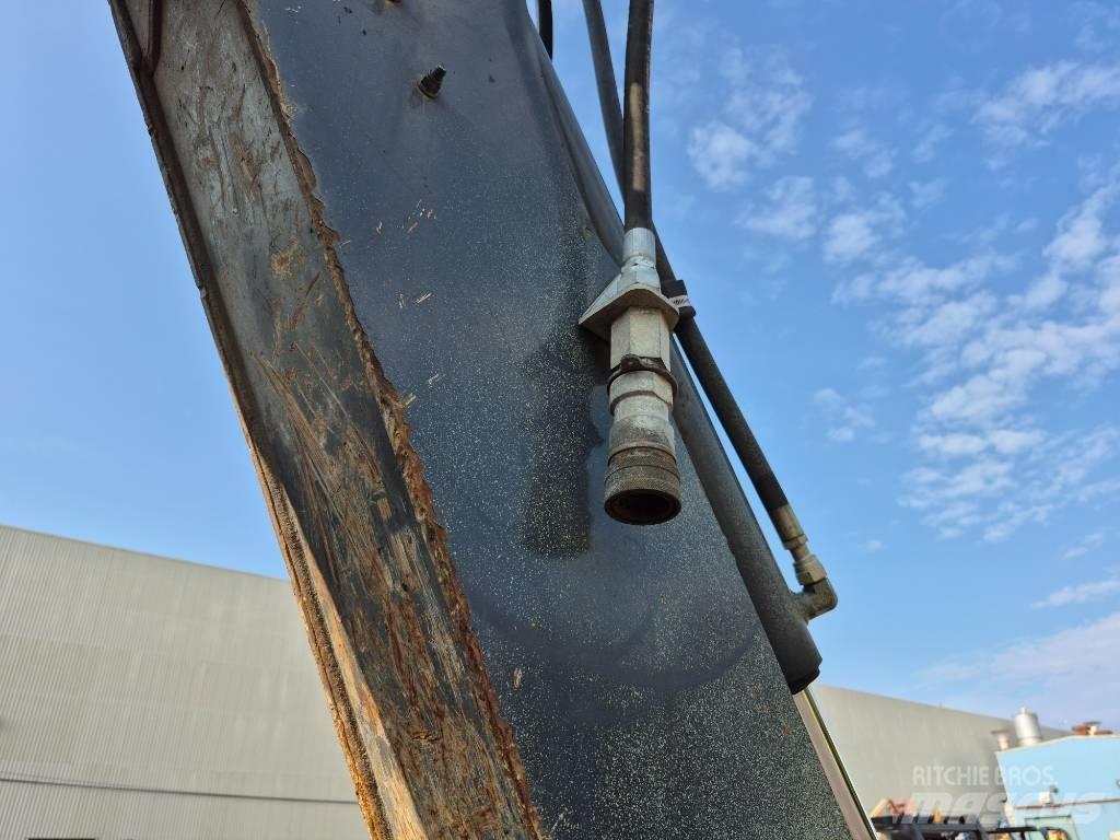 John Deere 310L 反铲装载机