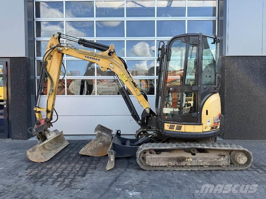 Yanmar Vio38-U 小型挖掘机