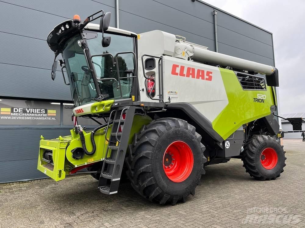 CLAAS Trion 520 联合收割机