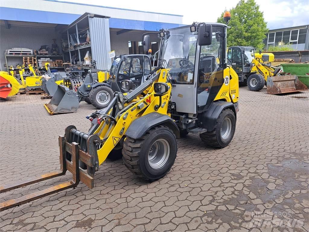 Wacker Neuson WL28 轮式装载机