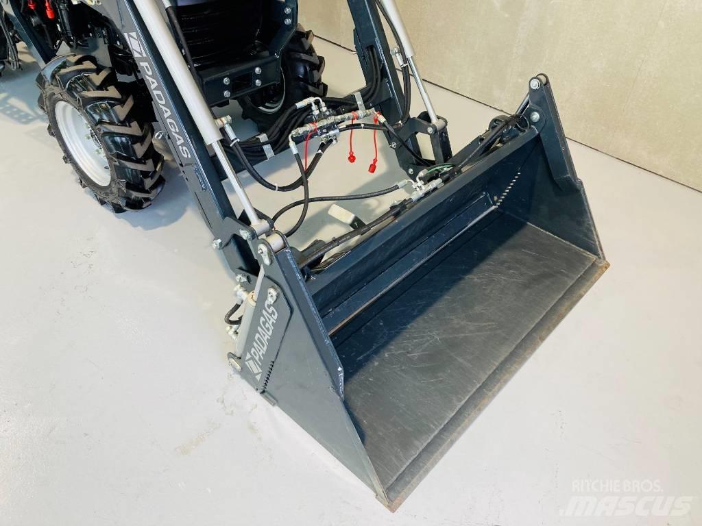 Farmtrac 26 H 4WD 拖拉机/农用车
