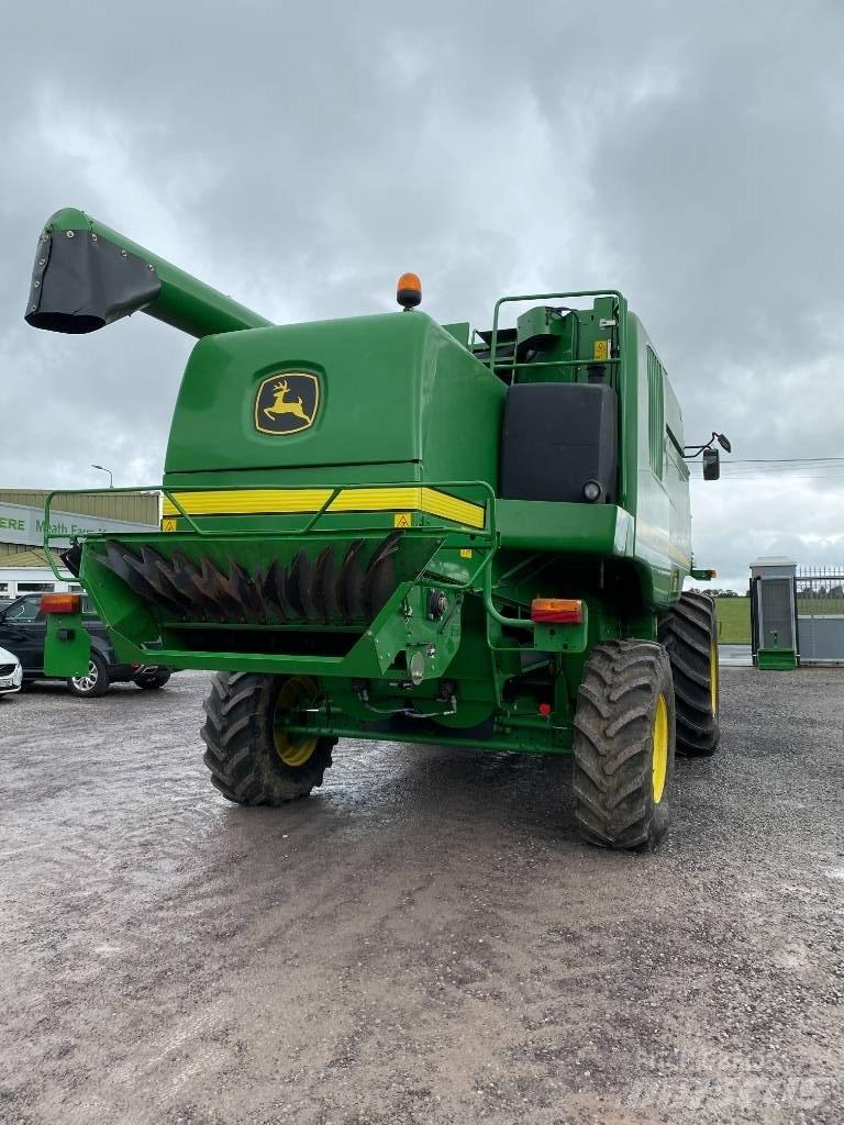 John Deere T 560 联合收割机