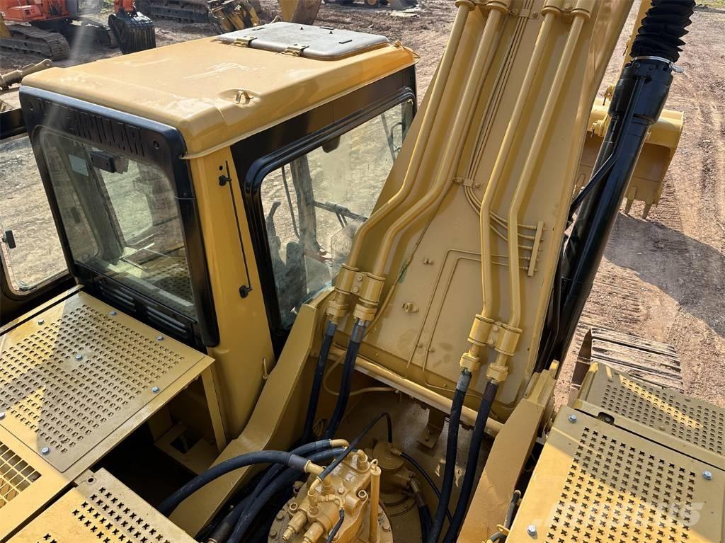 CAT 330 B 履带挖掘机