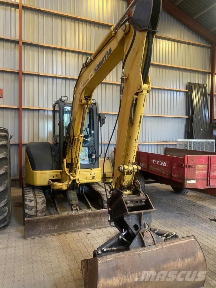 Komatsu PC50MR-2 轮式挖掘机