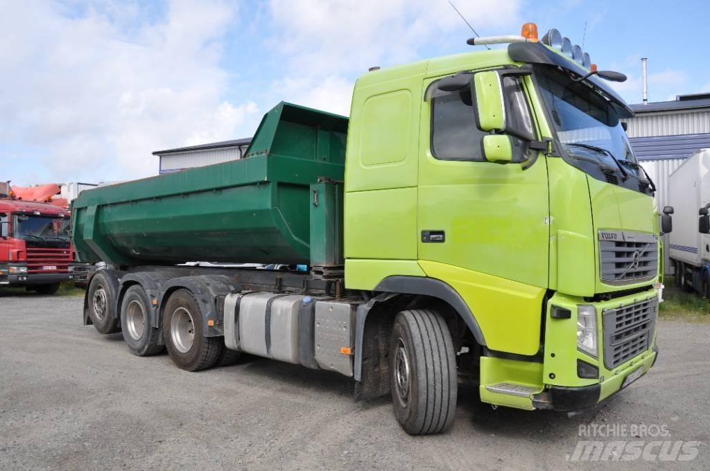 Volvo FH16 8X4 自卸式货车