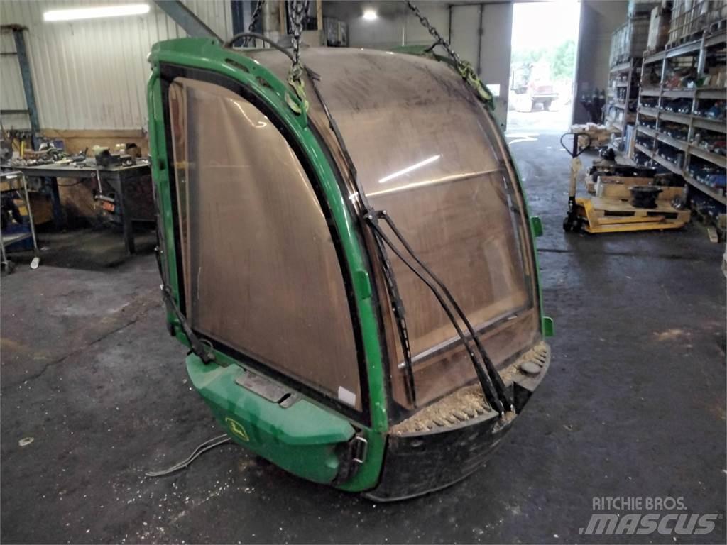 John Deere 1470G 驾驶室与内部