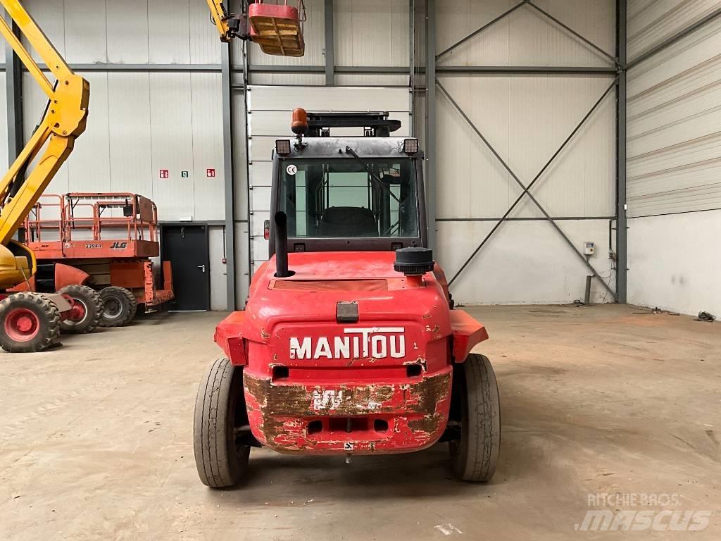 Manitou MC 40 越野叉车|叉装车