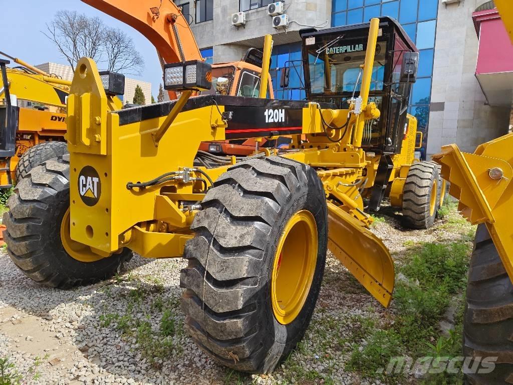 CAT 120 H 平地机/推土机