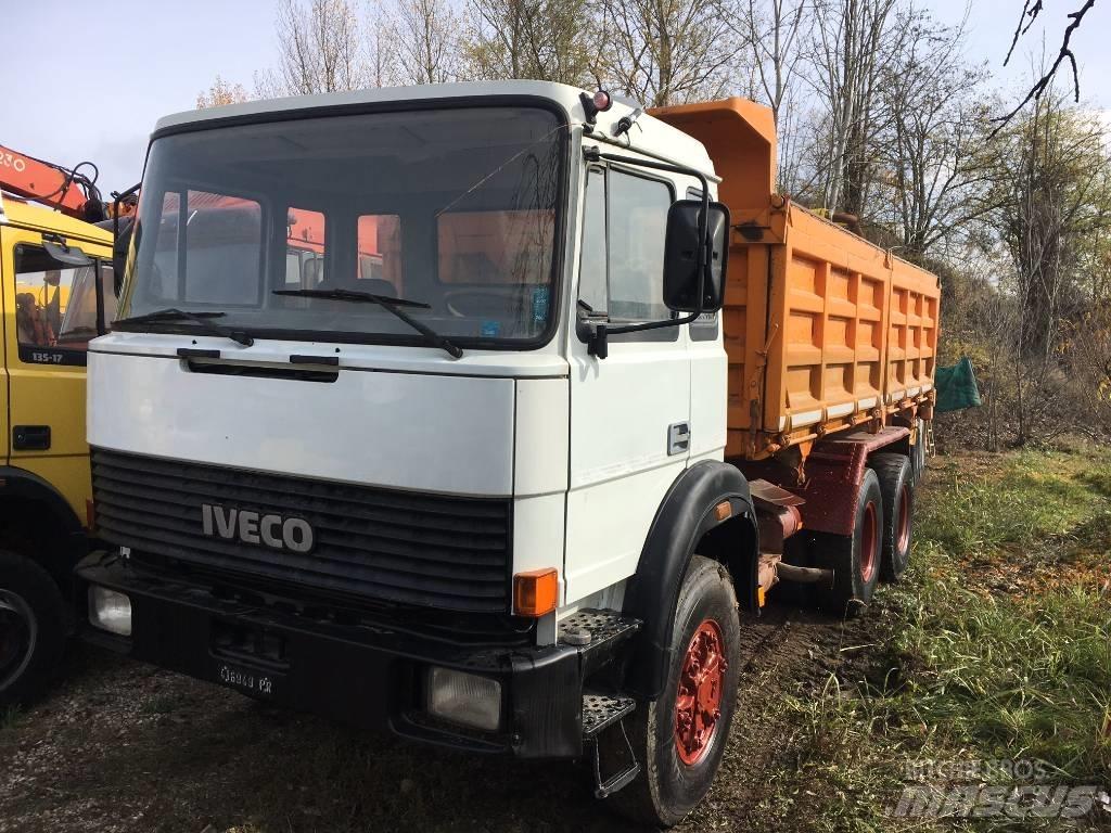 Iveco 330-26 自卸式货车