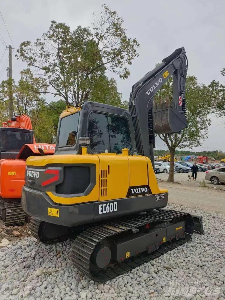 Volvo EC55D 小型挖掘机