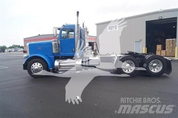 Peterbilt 389 牵引车