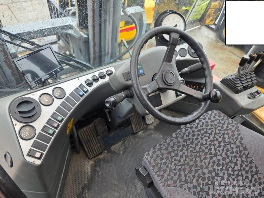 Kalmar DCD 320-12 柴油叉车